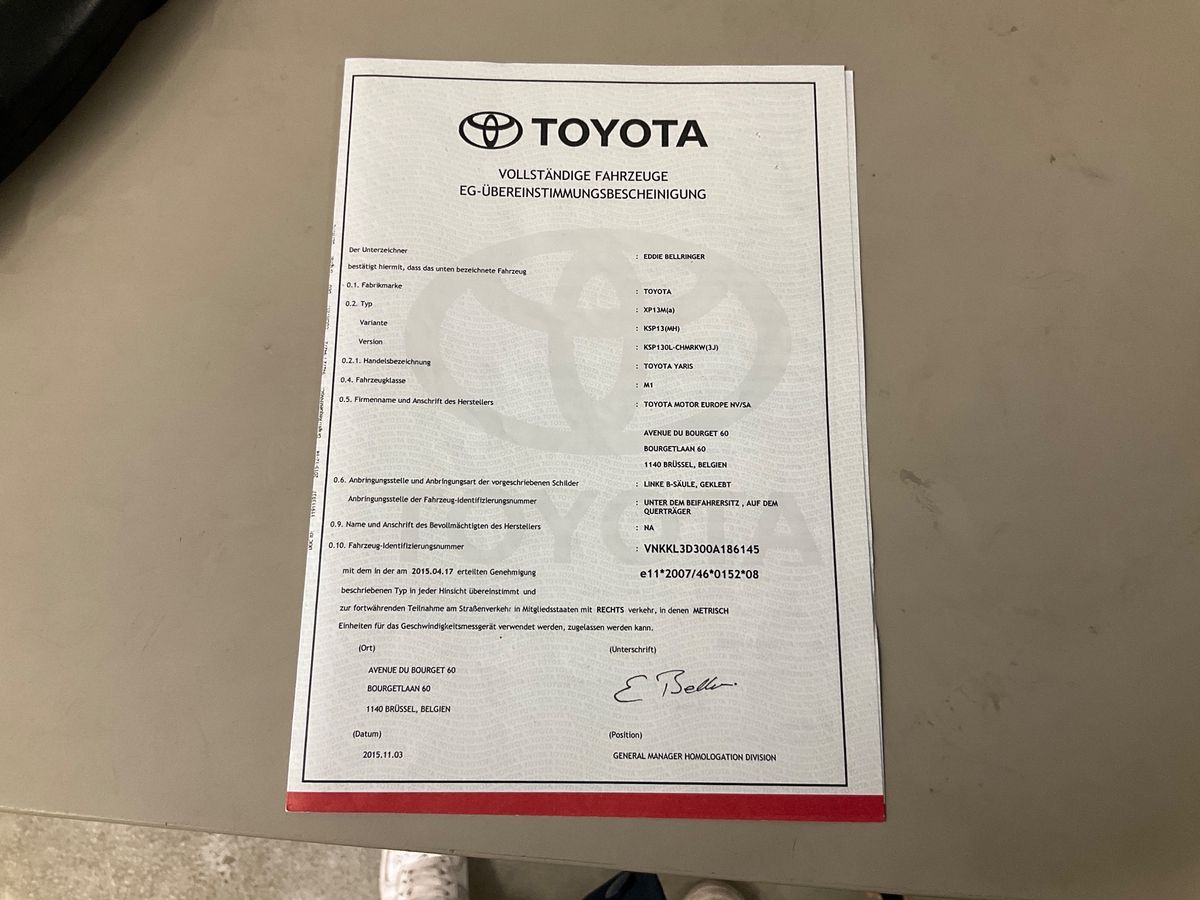 Toyota Yaris 1.0 VVT-i