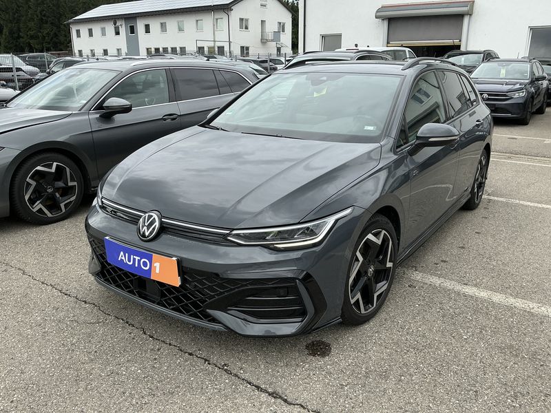 Golf VIII 1.5 TSI R-Line