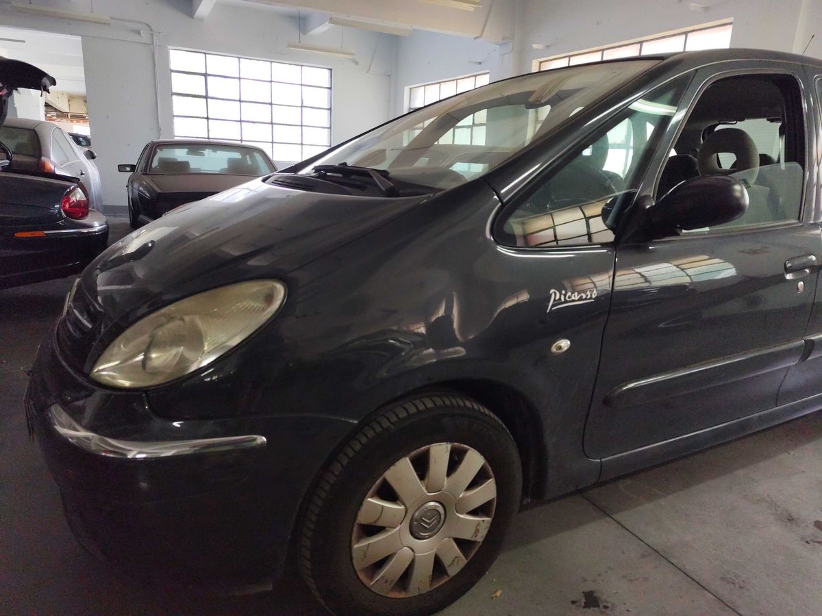 Citroen Xsara Picasso 2.0 Exclusive