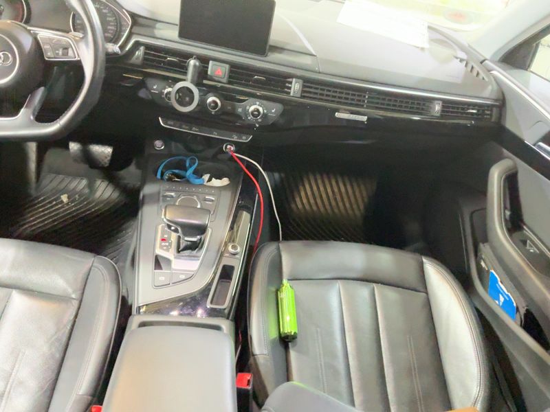 Audi A4 Allroad 3.0 V6 TDI quattro — zdjęcie 12