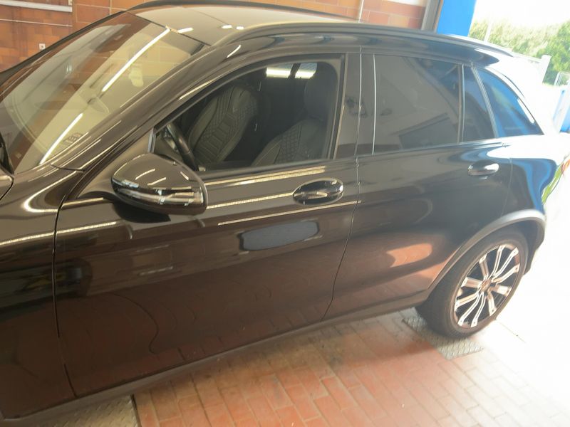 Mercedes-Benz GLC-Klasse GLC 400 d 4Matic AMG Line — zdjęcie 4