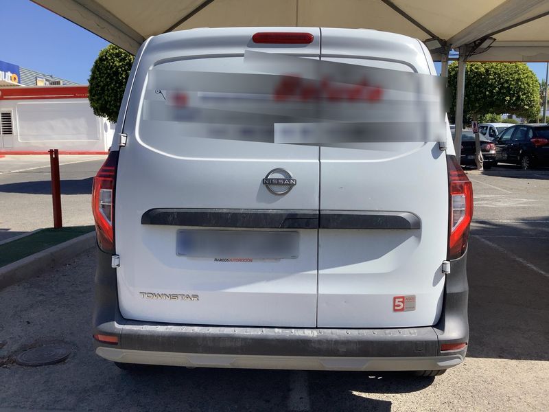 Nissan Townstar 1.3 DIG-T L1 2,0t Tekna — zdjęcie 5