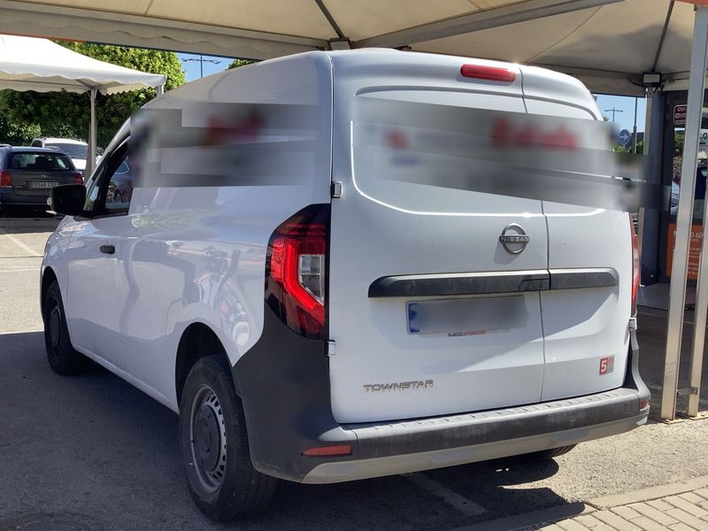 Nissan Townstar 1.3 DIG-T L1 2,0t Tekna — zdjęcie 3