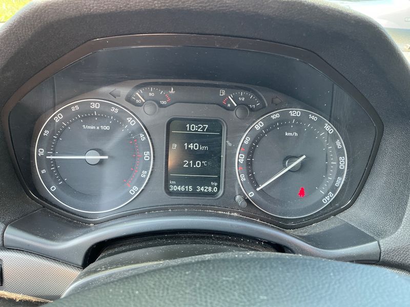 Skoda Octavia 1.9 TDI Elegance — zdjęcie 4