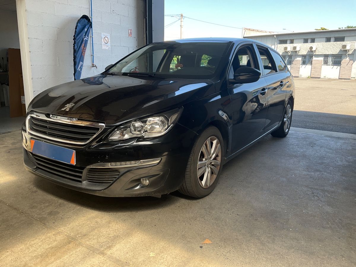 Peugeot 308 2015