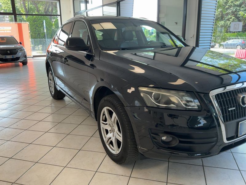 Audi Q5 2.0 TDI quattro 2011 – снимка 12