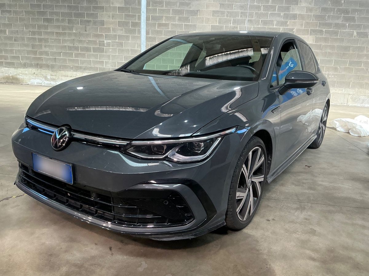 Volkswagen Golf 2024
