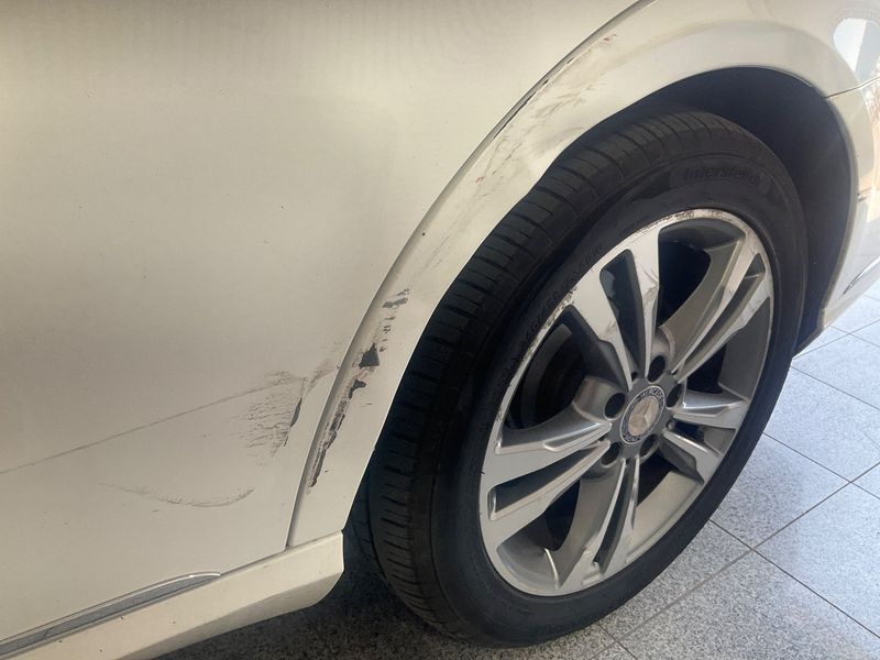 Mercedes-Benz E-Klasse E 220 CDI BlueEfficiency Avantgarde 2014 – снимка 31