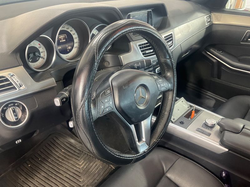 Mercedes-Benz E-Klasse E 220 CDI BlueEfficiency Avantgarde 2014 – снимка 34