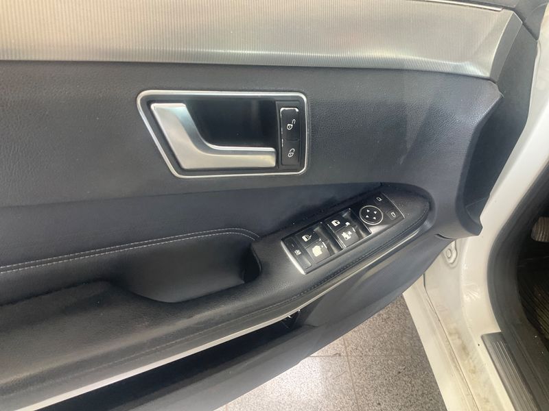 Mercedes-Benz E-Klasse E 220 CDI BlueEfficiency Avantgarde 2014 – снимка 37