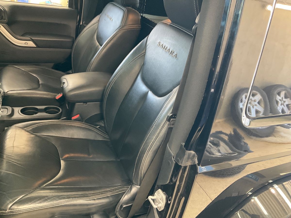 Jeep Wrangler 2017 — photo 41