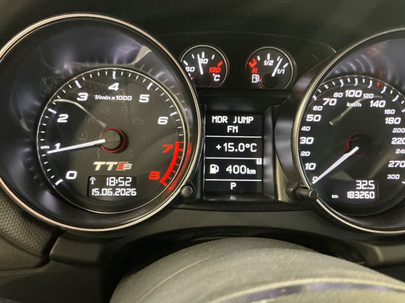 Audi TTS 2.0 TFSI quattro Coupe — zdjęcie 13
