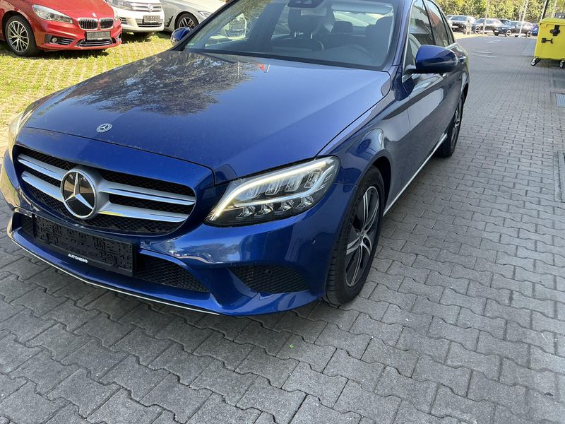 Mercedes-Benz C-Klasse