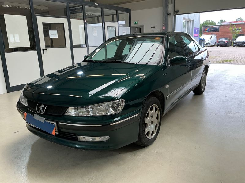 Peugeot 406
