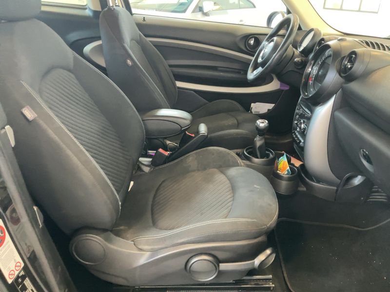MINI Paceman Cooper D — zdjęcie 11