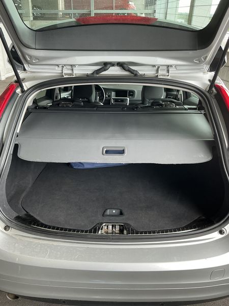 Volvo V60 2.0 D3 Linje Business 2016 – снимка 15