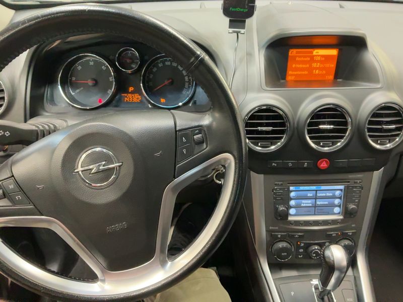 Opel Antara 2.2 CDTI Design Edition 4x4 — zdjęcie 12