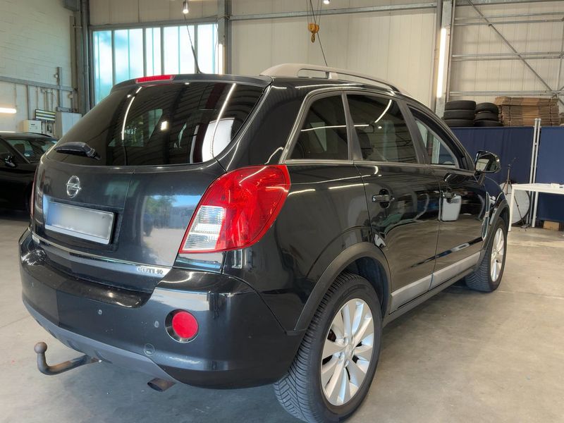 Opel Antara 2.2 CDTI Design Edition 4x4 — zdjęcie 6