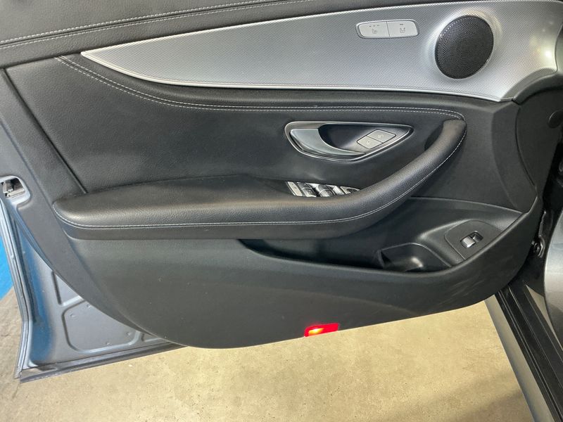 Mercedes-Benz E-Klasse E 350 d AMG Line 2019 – снимка 26