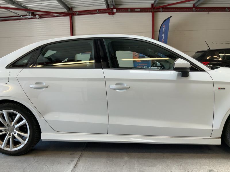 Audi A3 Limousine 1.6 TDI Attraction — zdjęcie 7