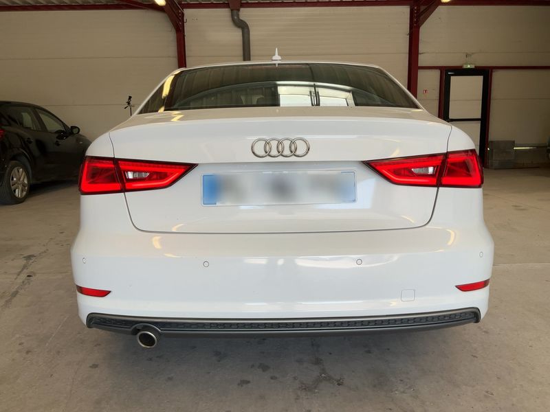 Audi A3 Limousine 1.6 TDI Attraction — zdjęcie 5