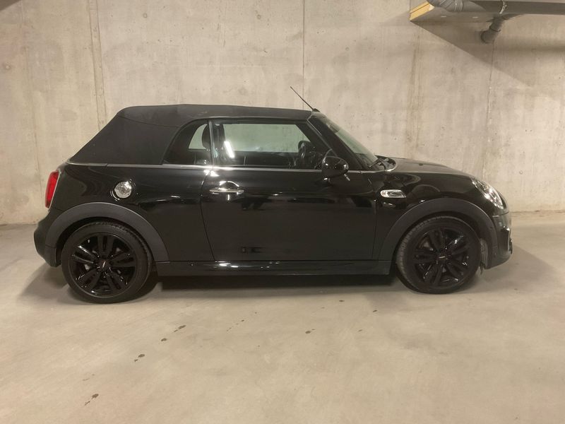 MINI Cabrio Cooper SD — zdjęcie 24