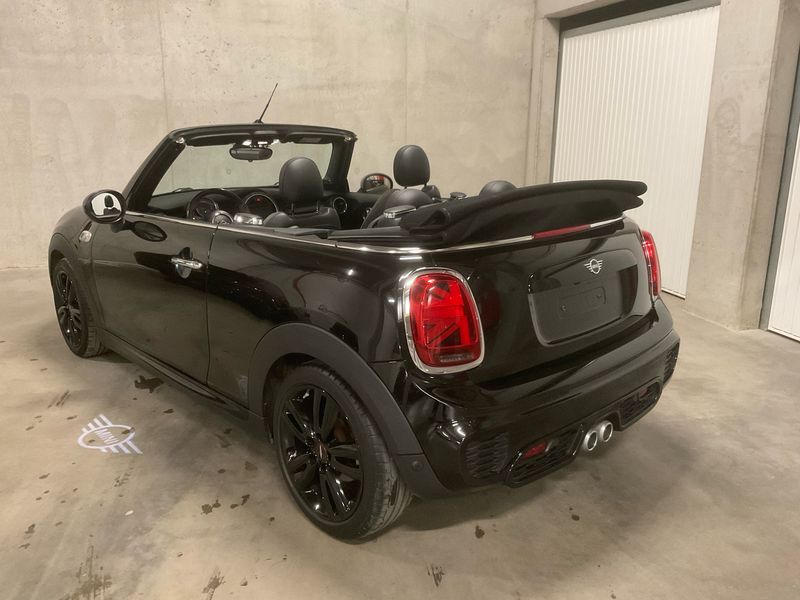 MINI Cabrio Cooper SD — zdjęcie 23