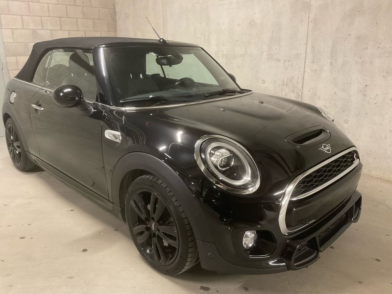 MINI Cabrio Cooper SD — zdjęcie 22
