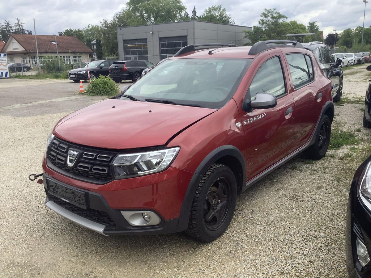 Dacia Sandero 2017 — photo 1