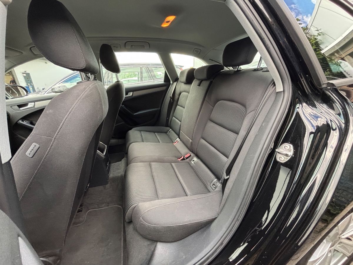 Audi A4 2.0 TDI Attraction