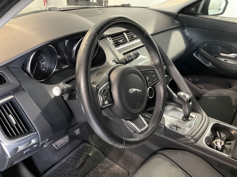 Jaguar E-Pace D150 AWD 2018 – снимка 36