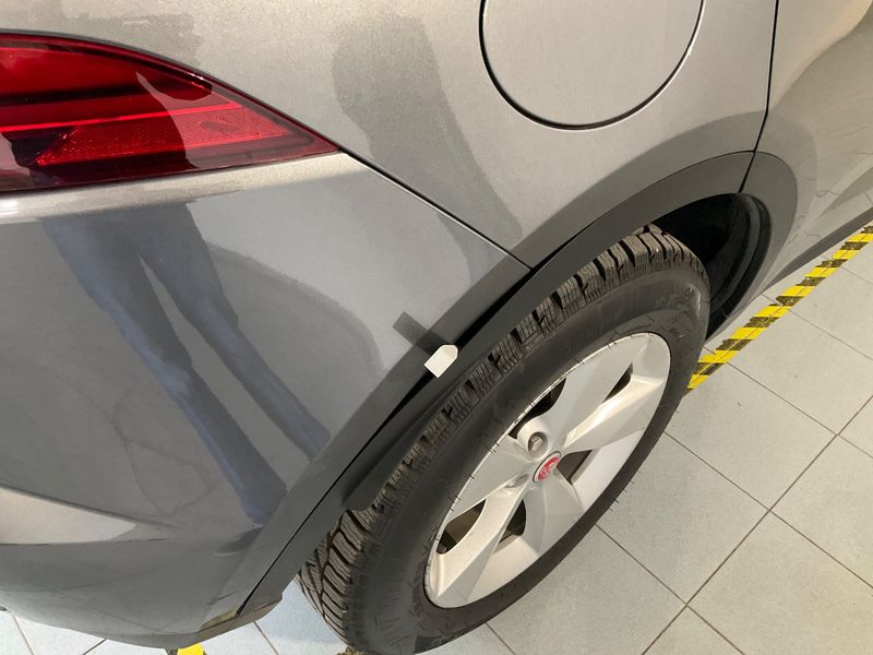 Jaguar E-Pace D150 AWD 2018 – снимка 23