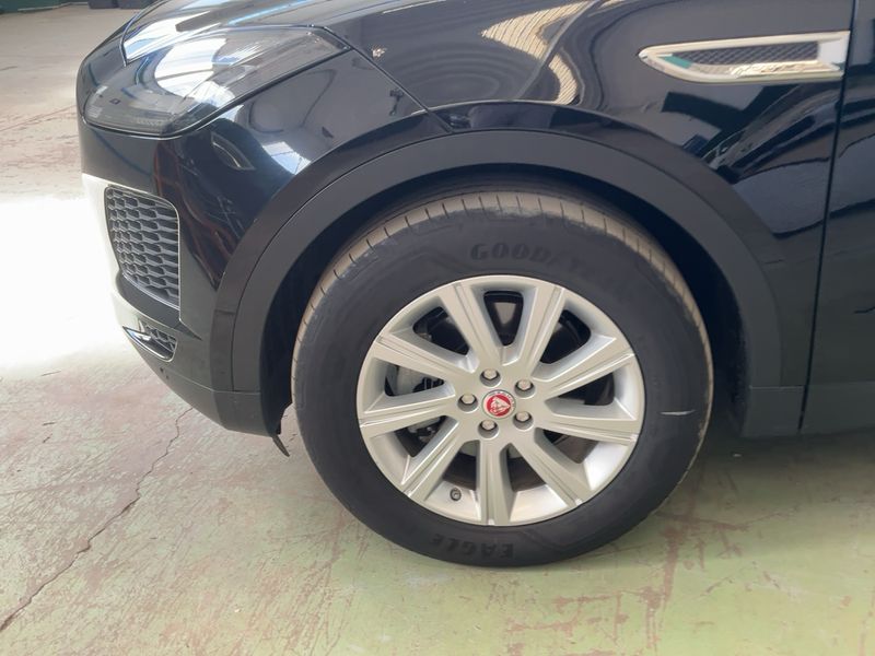 Jaguar E-Pace D150 AWD 2020 – снимка 3