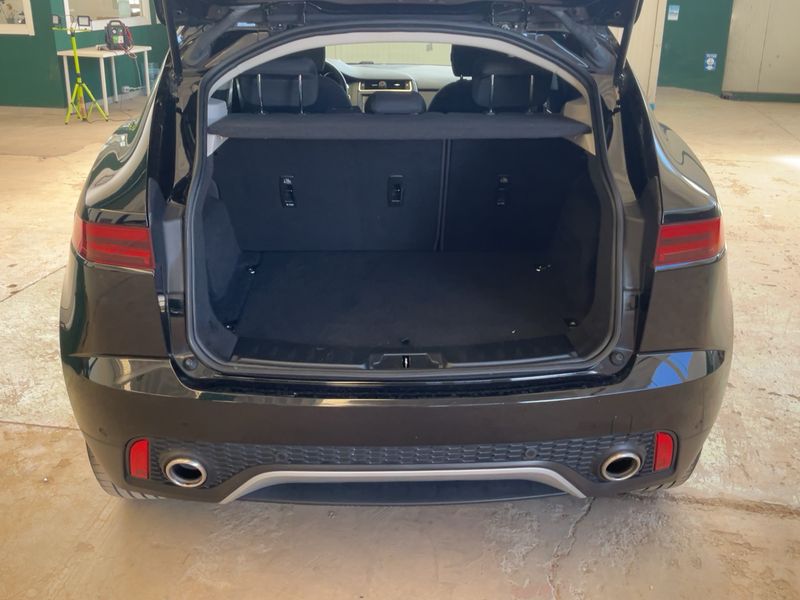 Jaguar E-Pace D150 AWD — zdjęcie 10
