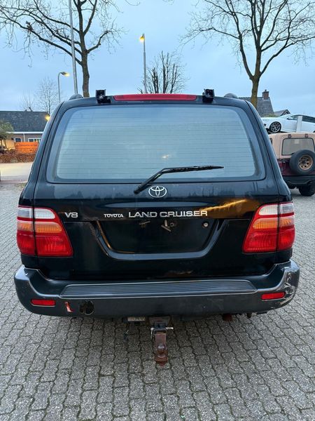 Toyota Land Cruiser 4.7 V8 100 Spezial — zdjęcie 4
