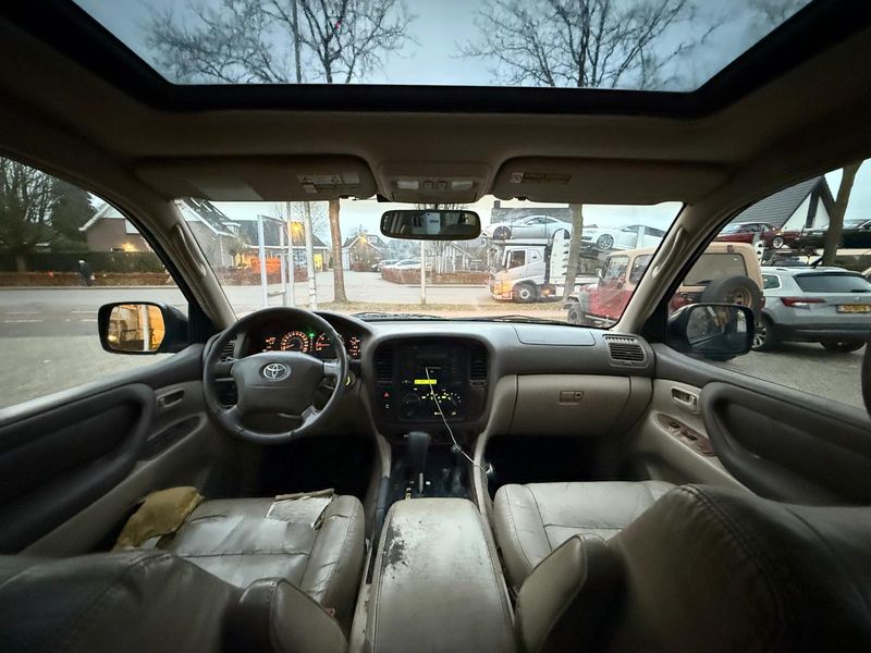 Toyota Land Cruiser 4.7 V8 100 Spezial — zdjęcie 10