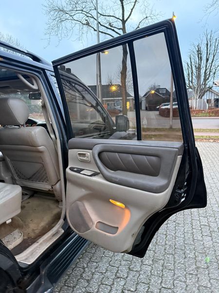 Toyota Land Cruiser 4.7 V8 100 Spezial — zdjęcie 20