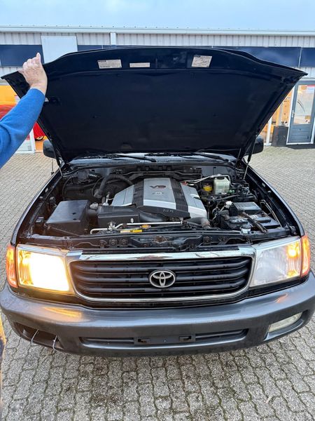 Toyota Land Cruiser 4.7 V8 100 Spezial — zdjęcie 17