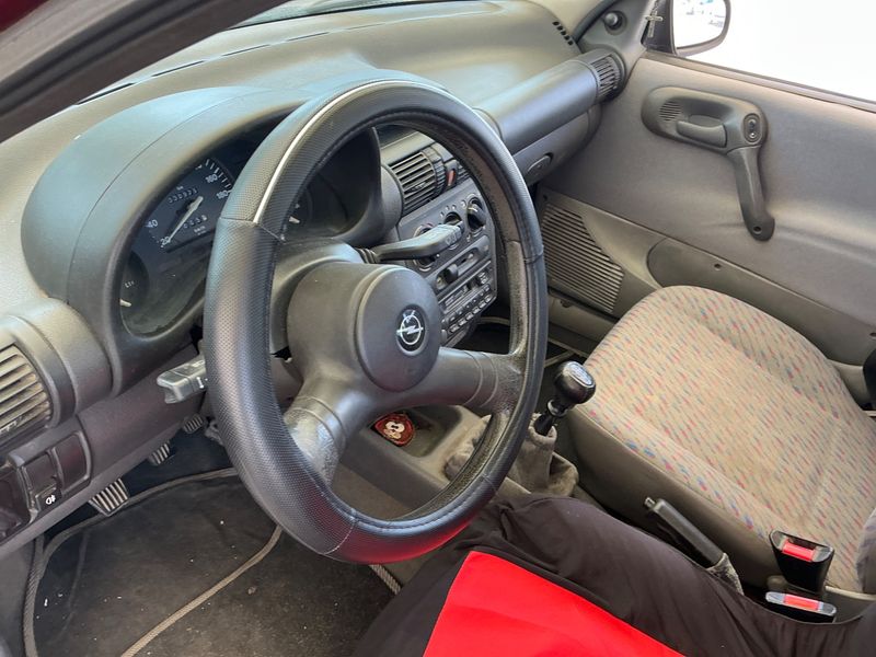 Opel Corsa 1.2 Eco 1995 – снимка 29
