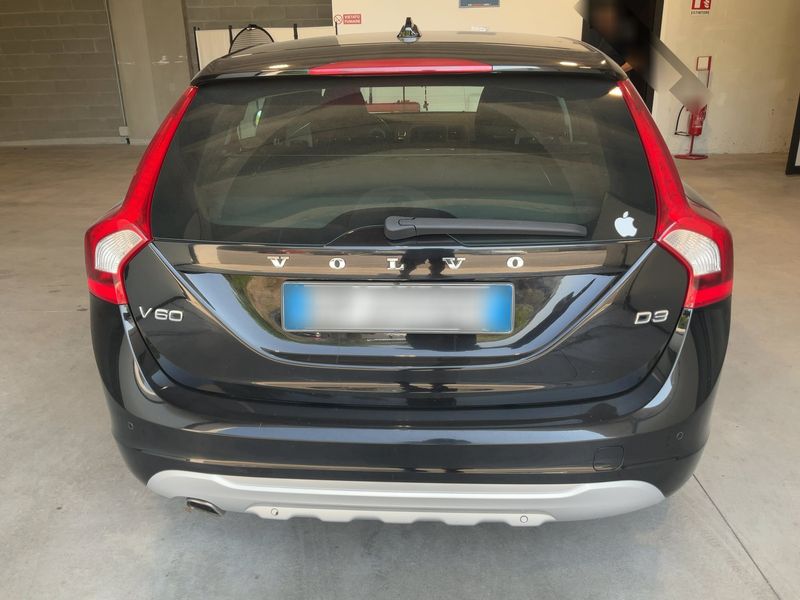Volvo V60 2.0 D4 Momentum — zdjęcie 5