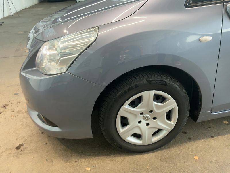 Toyota Verso 1.6 — zdjęcie 2