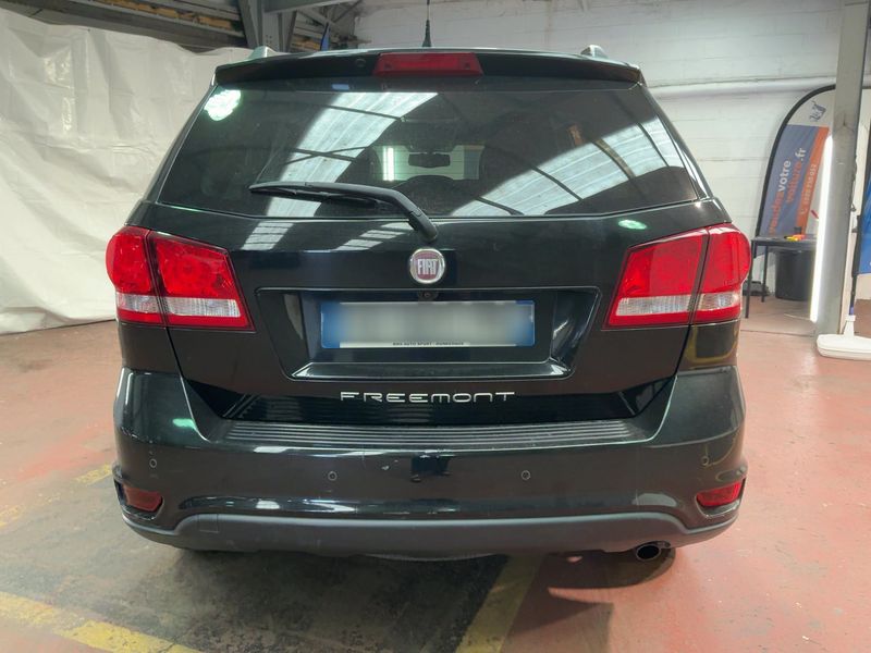 Fiat Freemont 2.0 Multijet Lounge — zdjęcie 5