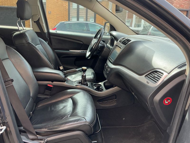 Fiat Freemont 2.0 Multijet Lounge — zdjęcie 11