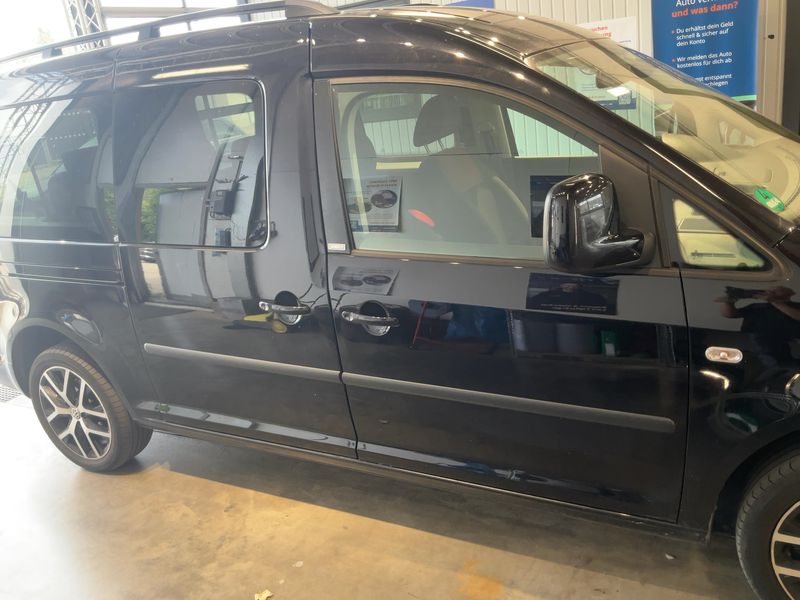 Volkswagen Caddy 1.6 TDI Maxi JAKO-O Edition BlueMotion Tech 2013 – снимка 10