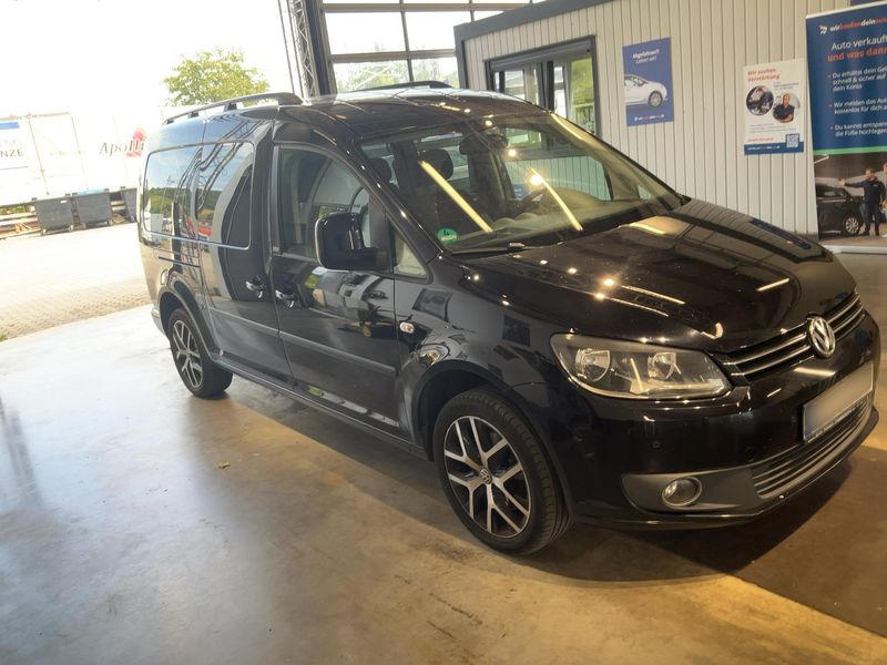 Volkswagen Caddy 1.6 TDI Maxi JAKO-O Edition BlueMotion Tech 2013 – снимка 12