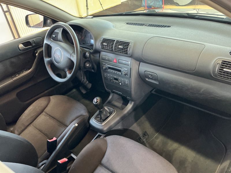 Audi A3 1.6 Attraction 2003 – снимка 3