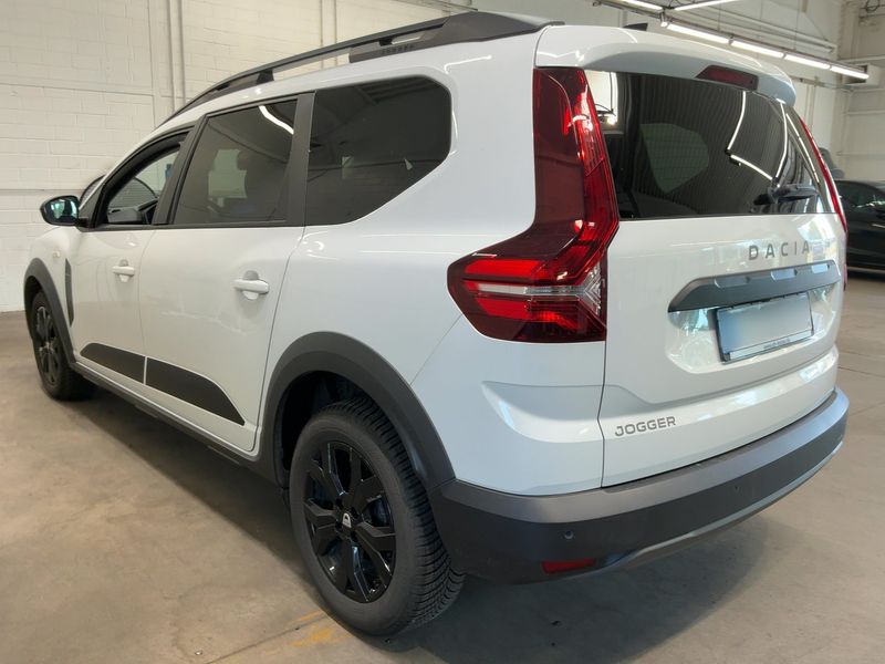 Dacia Jogger 1.0 TCe Extreme — zdjęcie 3