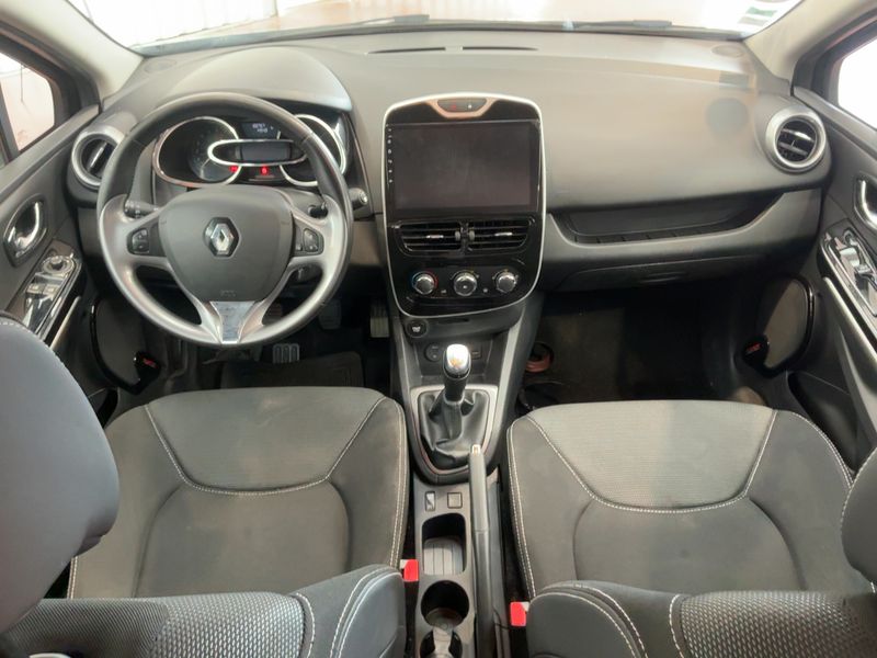 Renault Clio 0.9 Graphite — zdjęcie 12