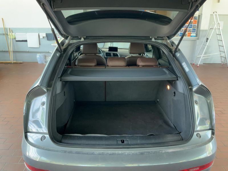 Audi Q3 2.0 TDI quattro — zdjęcie 10
