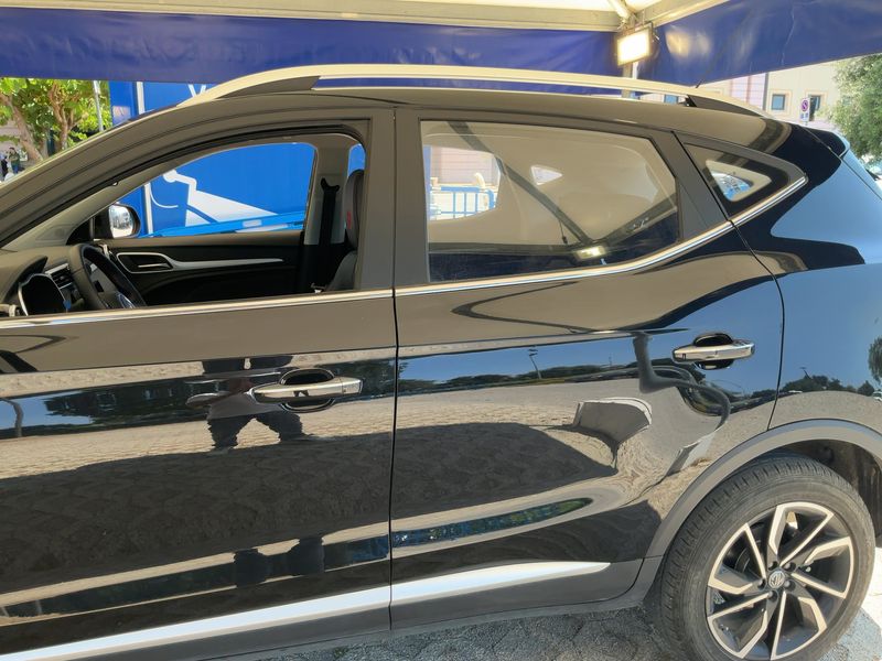 MG ZS 1.5 VTi Luxury — zdjęcie 4